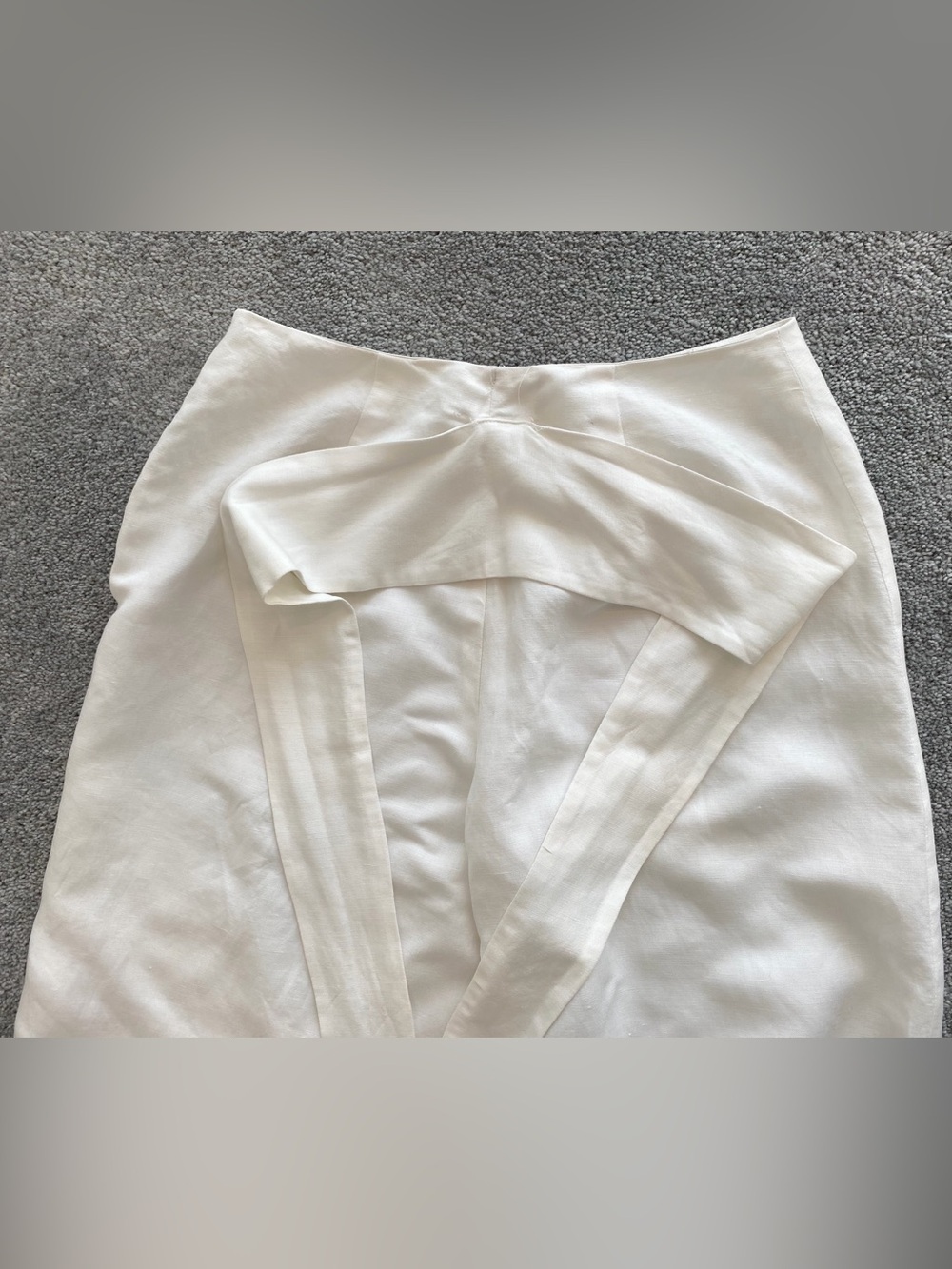 Beautiful Linen Blend White Pants w/ Attached
Tie Belt, Lined, Size 6 - Picture 6 of 7